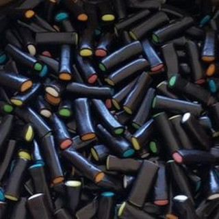 🖤 Mini Câbles Réglisse Fourrés  50g